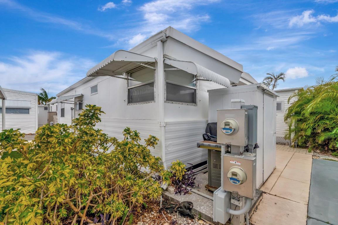 BRINY BREEZES INC - Residential