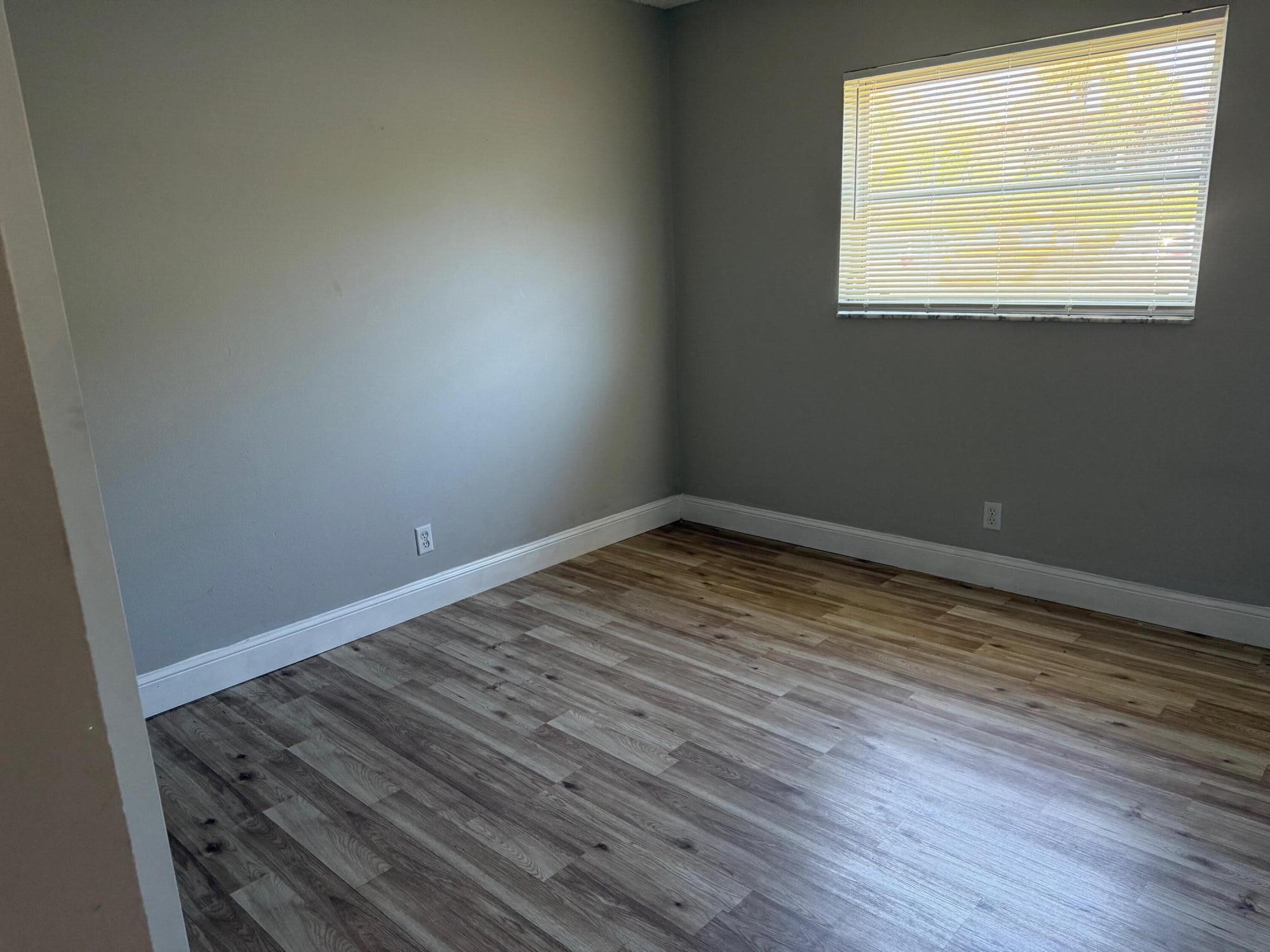 VILLAGE PARK AT OAKLAND CONDO - Residential Lease