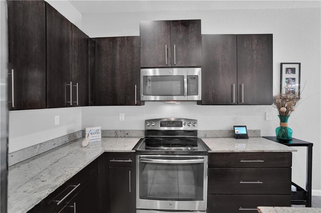 Orchid Grove Rep 1 180-14 - Residential