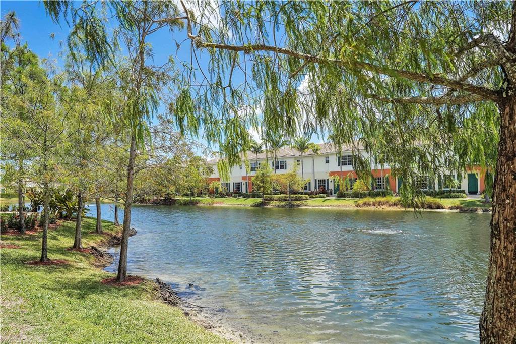 Orchid Grove Rep 1 180-14 - Residential