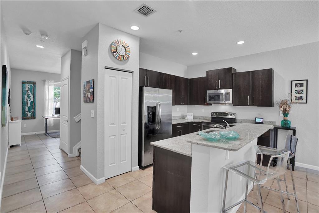 Orchid Grove Rep 1 180-14 - Residential