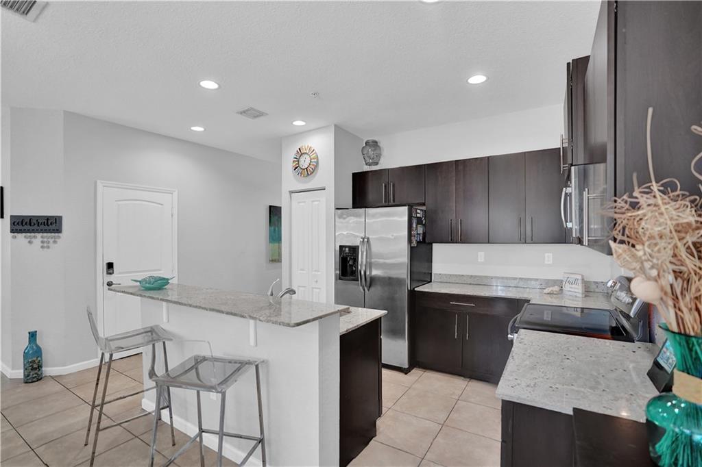 Orchid Grove Rep 1 180-14 - Residential