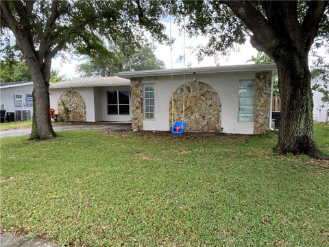 Photo of 12350 NW 29th Street, Sunrise, FL 33323 (MLS # B26036430)