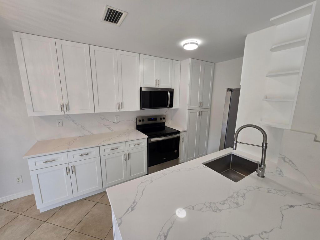 Photo of 4503 NW 6th Avenue, Deerfield Beach, FL 33064 (MLS # B26023747)