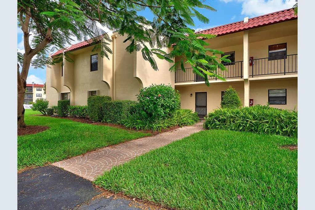 Photo of 2050 Oleander Boulevard #7301, Fort Pierce, FL 34950 (MLS # R11139786)
