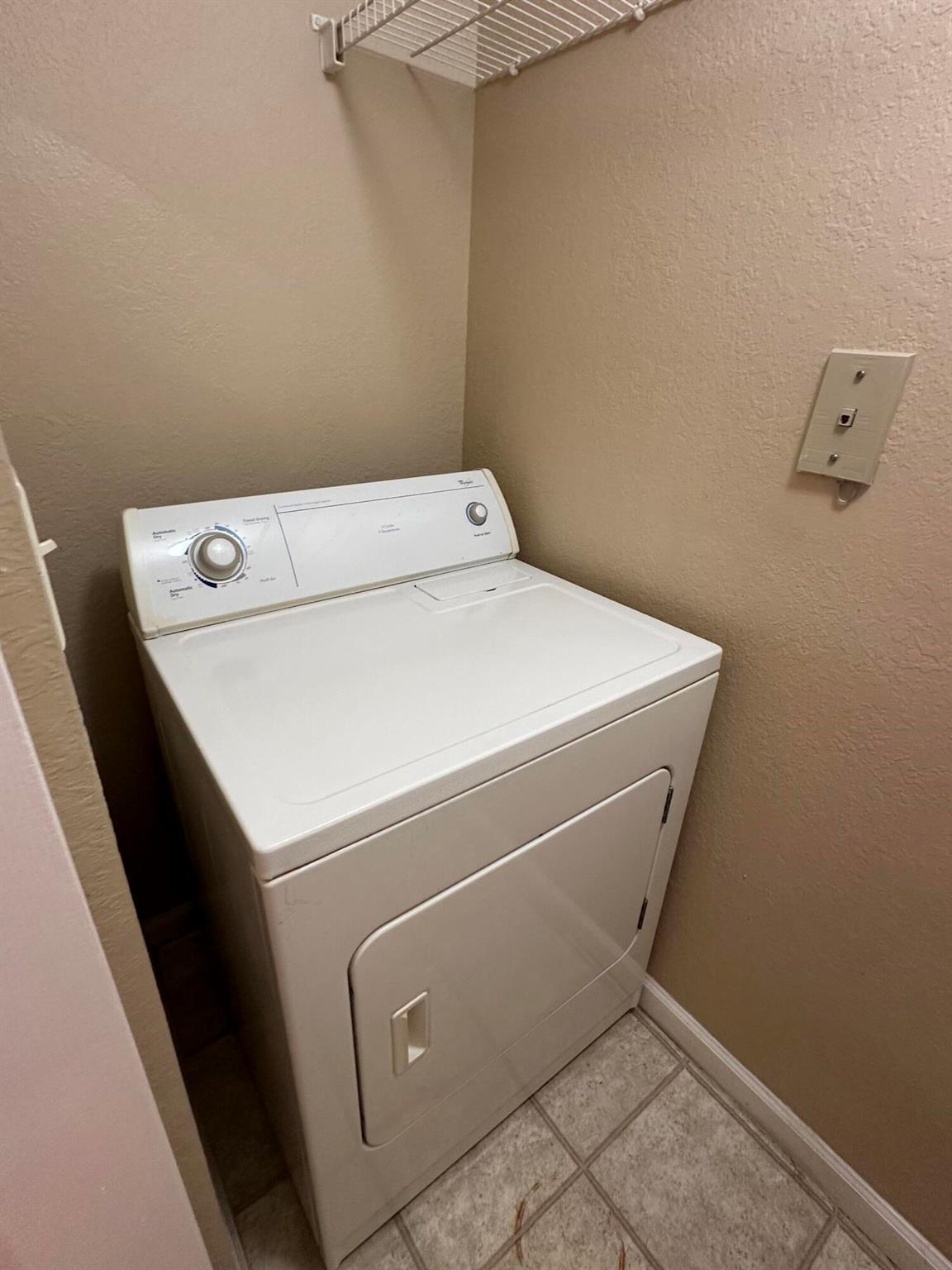 THE CLUB AT ST LUCIE WEST, A CONDOMINIUM - Residential Lease