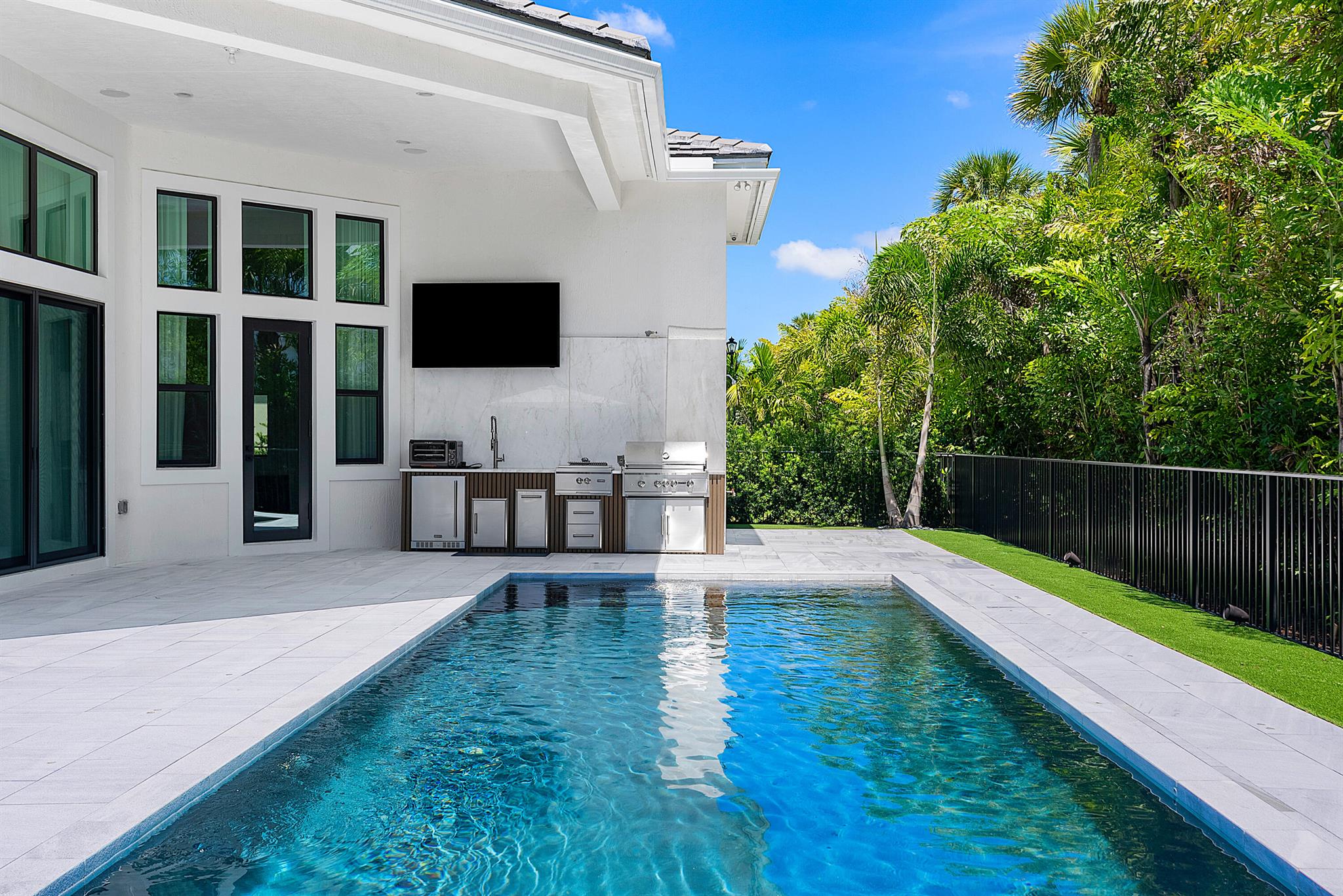 ROYAL PALM POLO PLAT - Residential