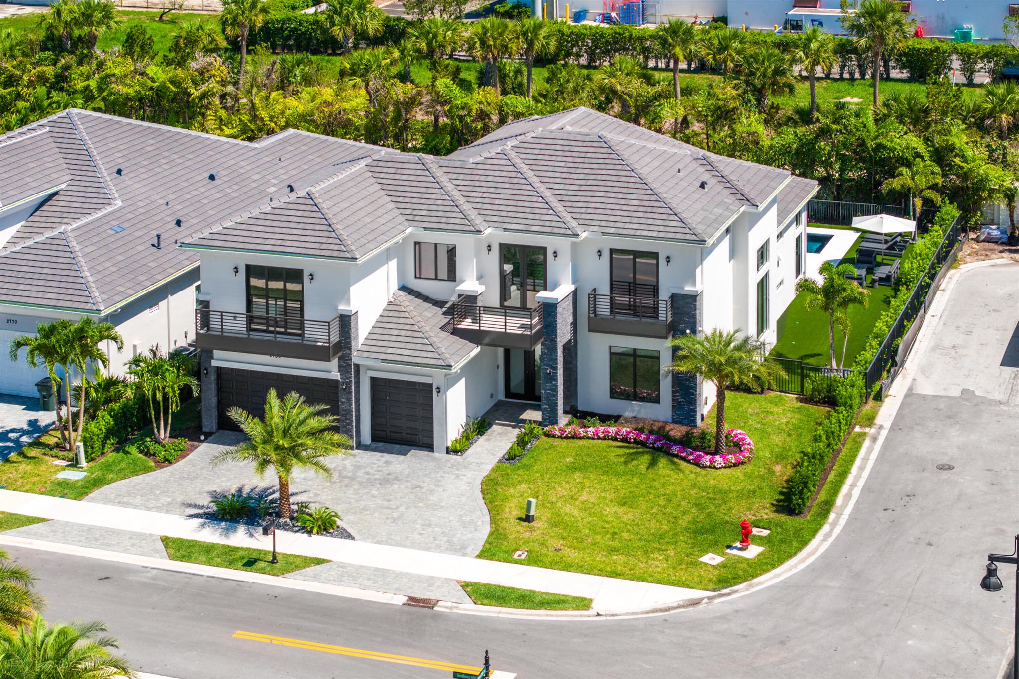ROYAL PALM POLO PLAT - Residential