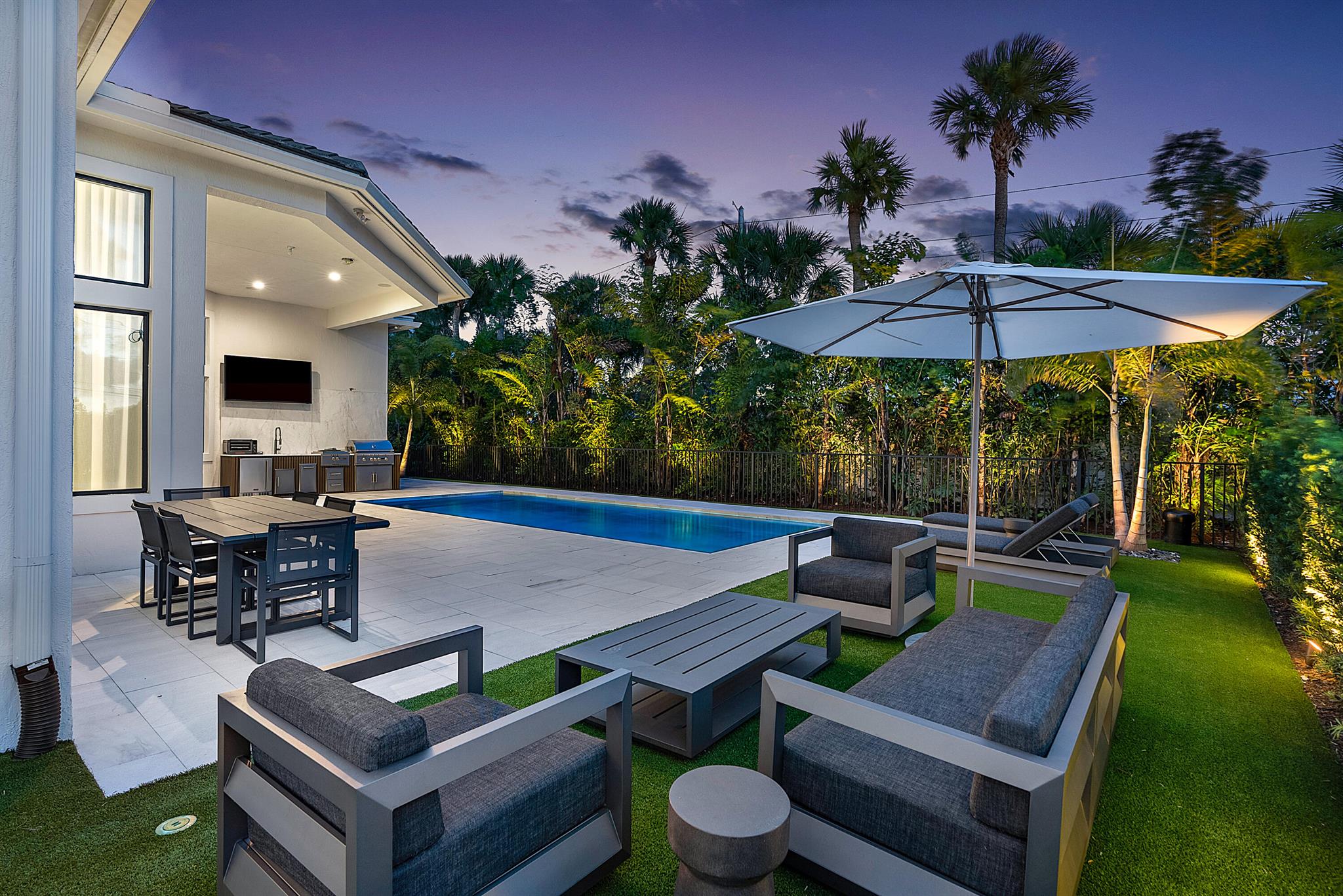 ROYAL PALM POLO PLAT - Residential