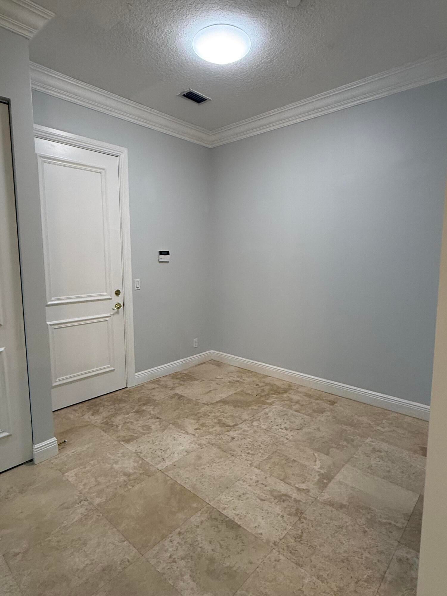 335 NE 69TH Circle