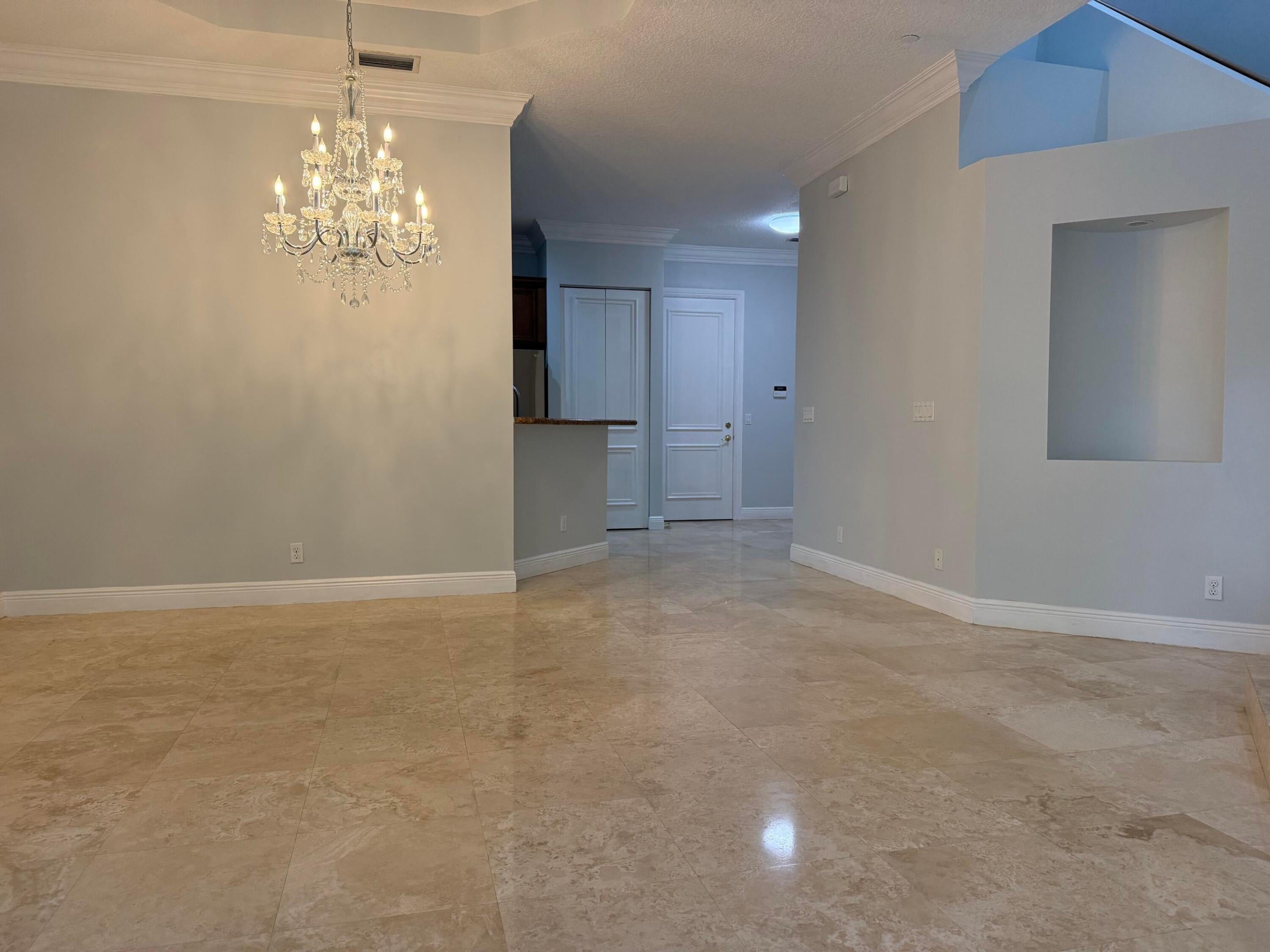 335 NE 69TH Circle