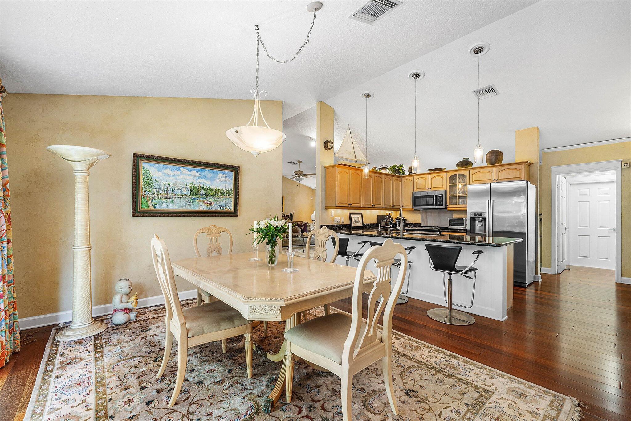 TEQUESTA PINES - Residential