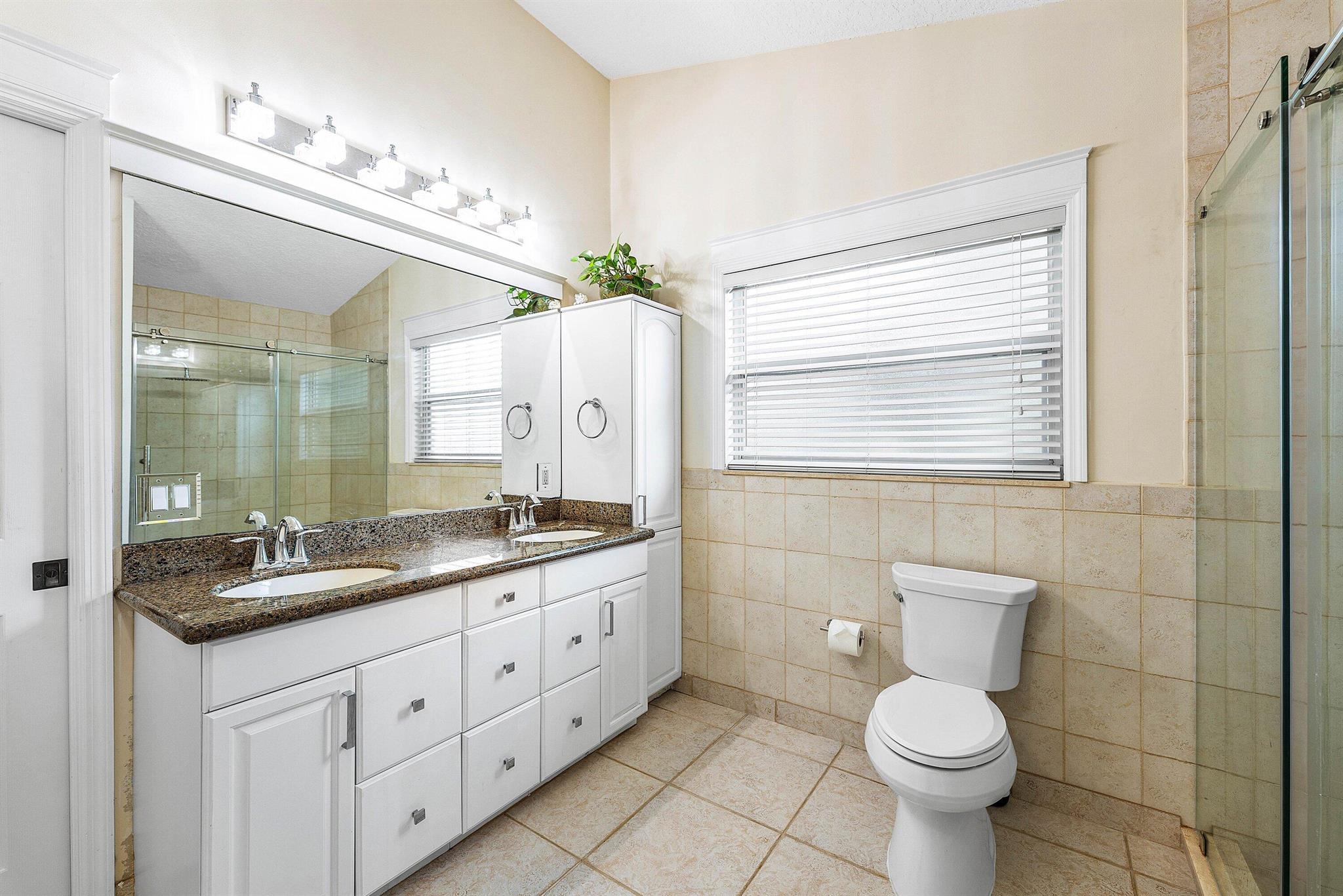 TEQUESTA PINES - Residential