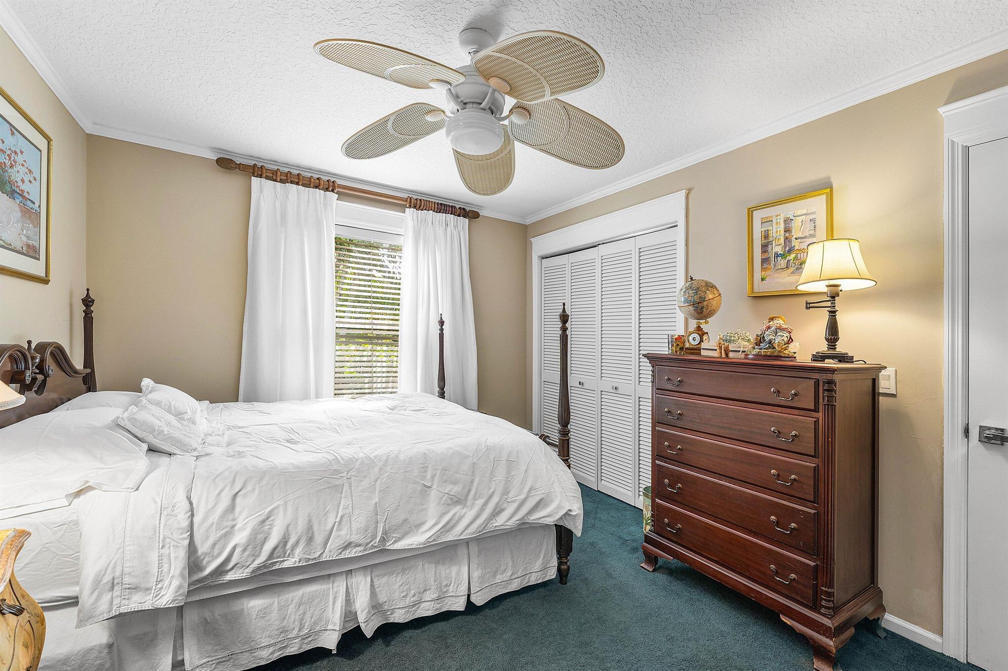 TEQUESTA PINES - Residential