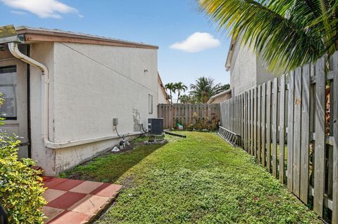 Tiny photo for 6049 Strawberry Lakes Circle, Lake Worth, FL 33463 (MLS # R11165845)