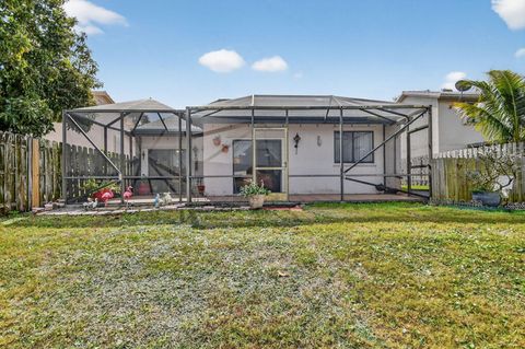 Tiny photo for 6049 Strawberry Lakes Circle, Lake Worth, FL 33463 (MLS # R11165845)