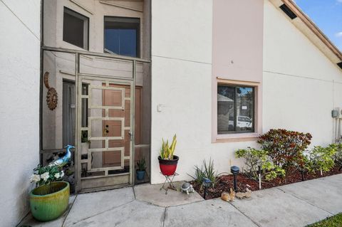 Tiny photo for 6049 Strawberry Lakes Circle, Lake Worth, FL 33463 (MLS # R11165845)