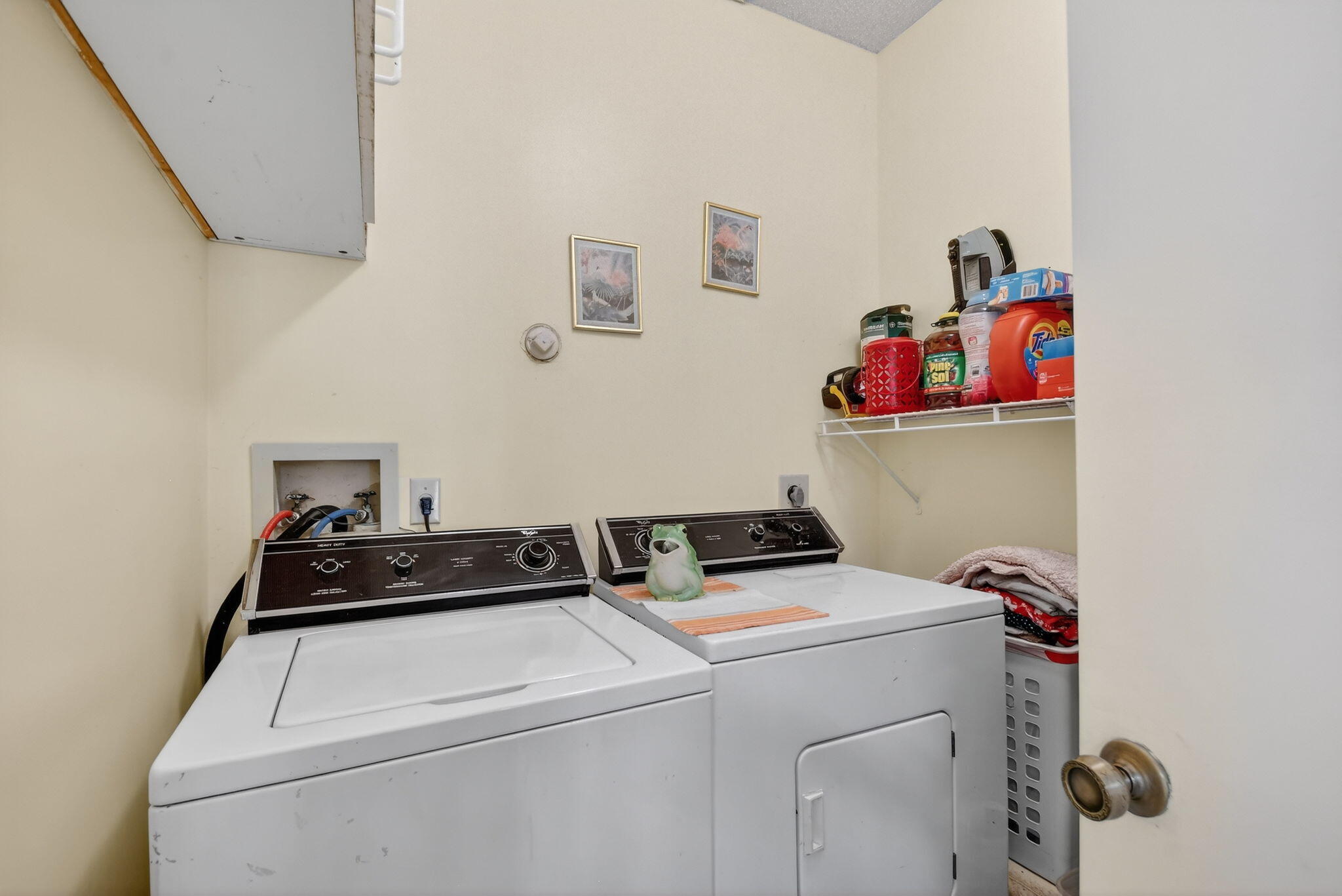 STRAWBERRY LAKES - Residential