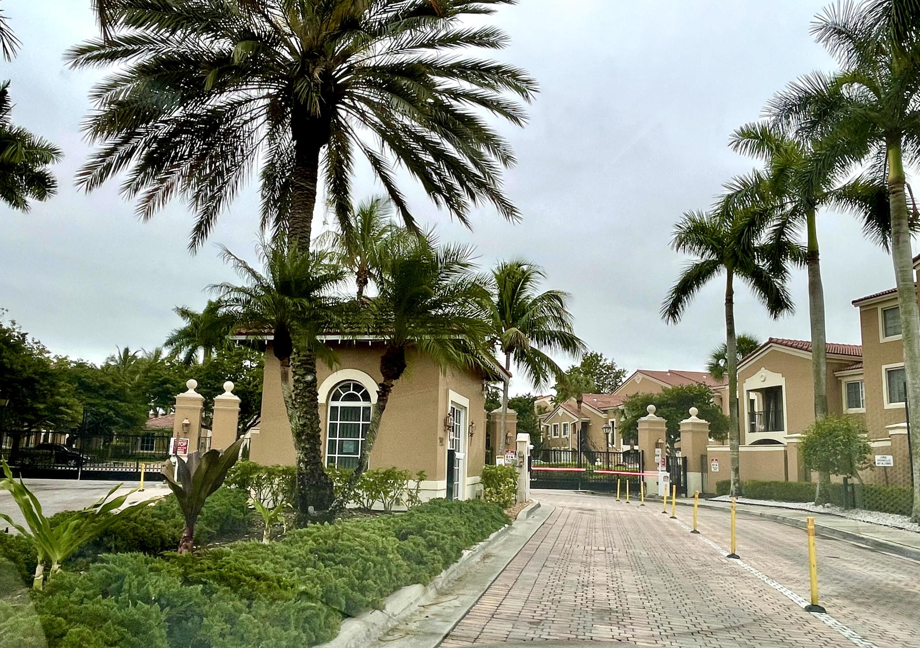 EL-AD NOB HILL CONDO - Residential Lease