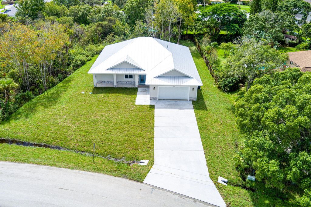 Photo of 2401 River Branch Drive, Fort Pierce, FL 34981 (MLS # R11162005)