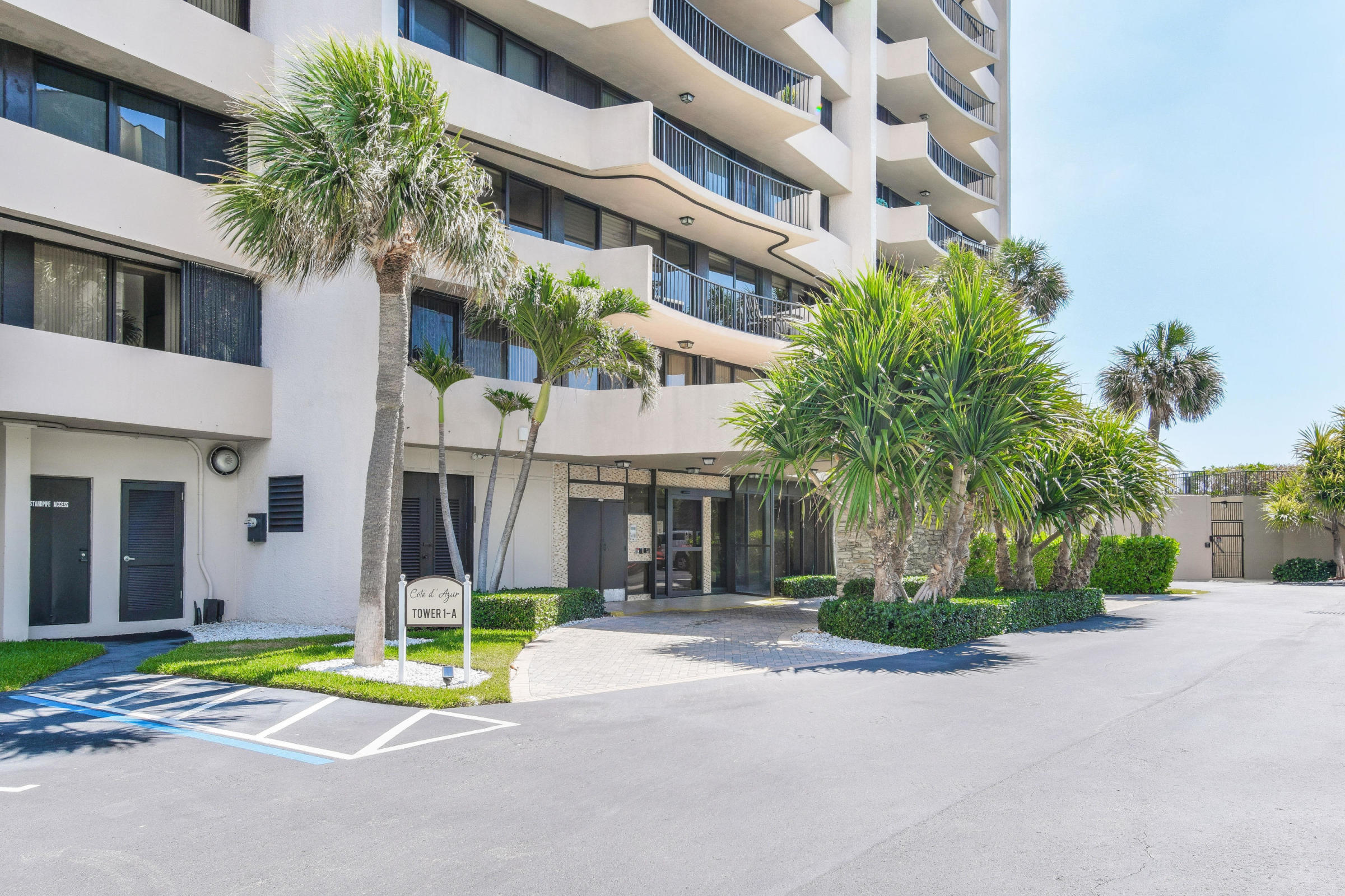COTE D AZUR CONDO - Residential Lease
