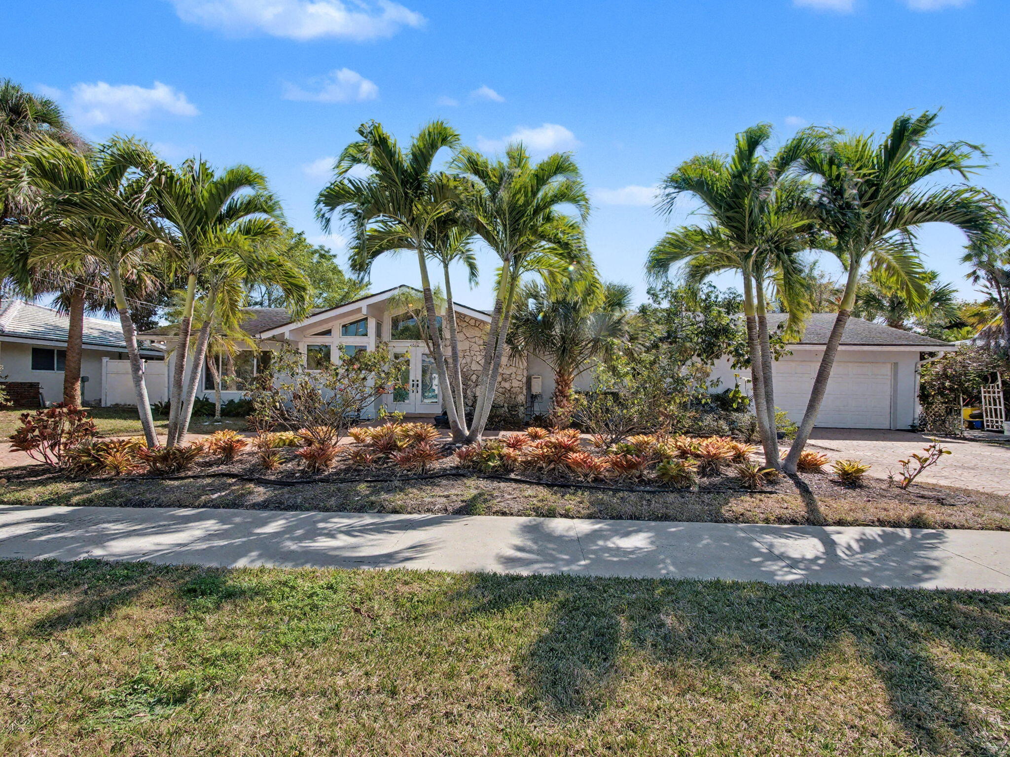 COUNTRY CLUB ADD TO VILLAGE OF NORTH PALM BEACH - Residential