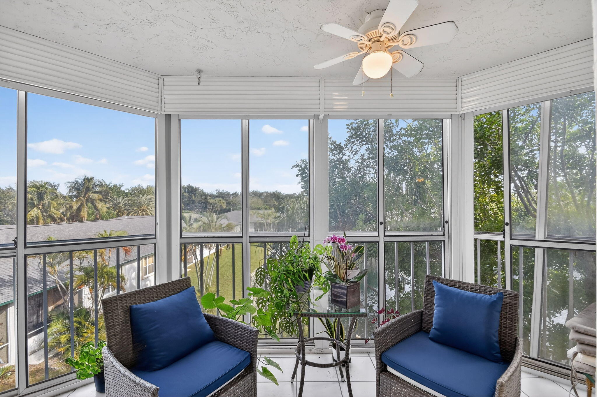 FOUNTAINVIEW AT SPRING LK - Residential Lease