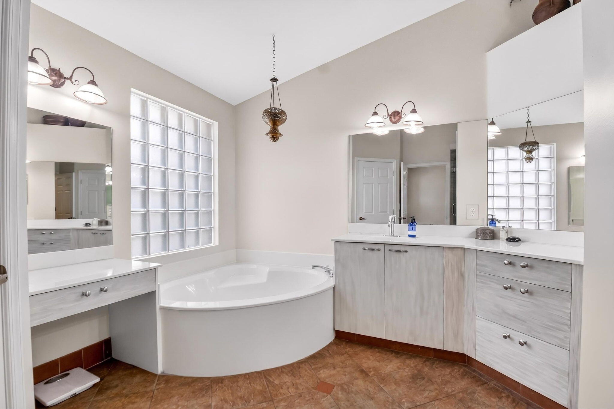 SMITH FARM - Residential