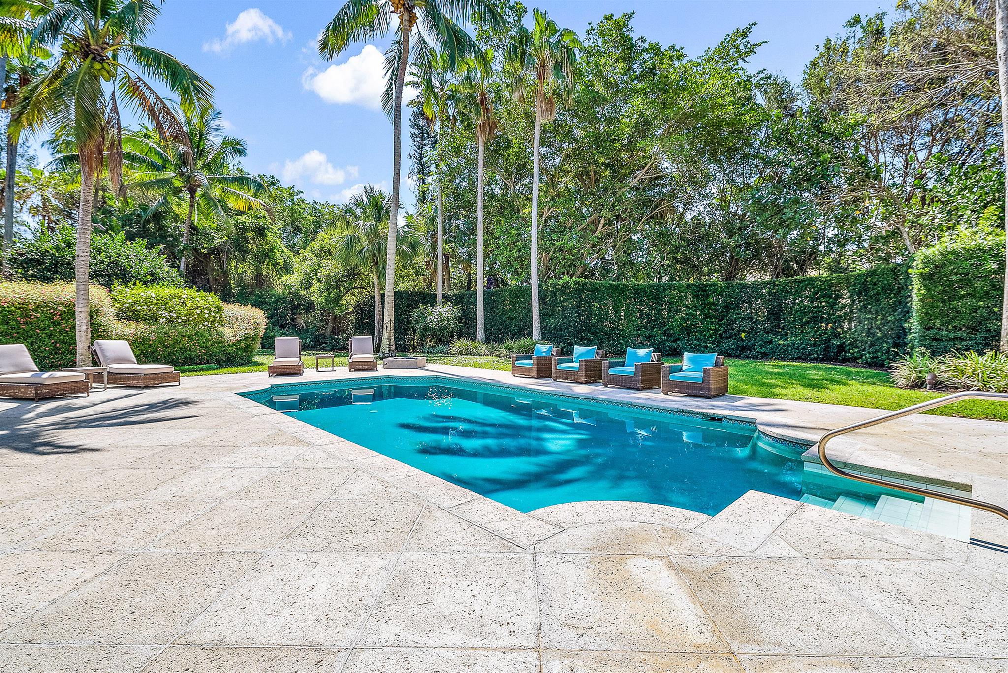 JUPITER ISLAND - Residential Lease