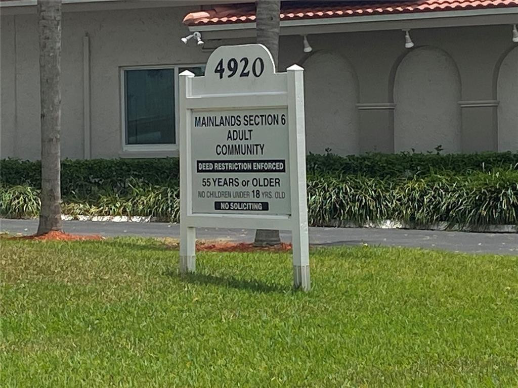 MAINLANDS OF TAMARAC LAKE - Residential