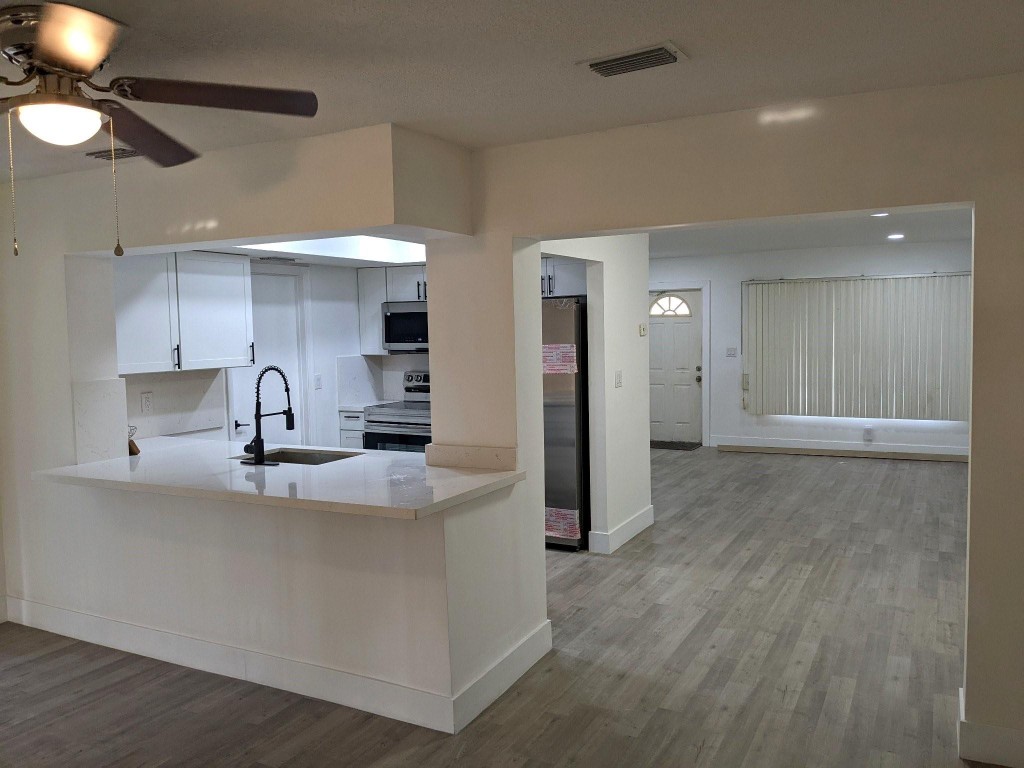 MAINLANDS OF TAMARAC LAKE - Residential