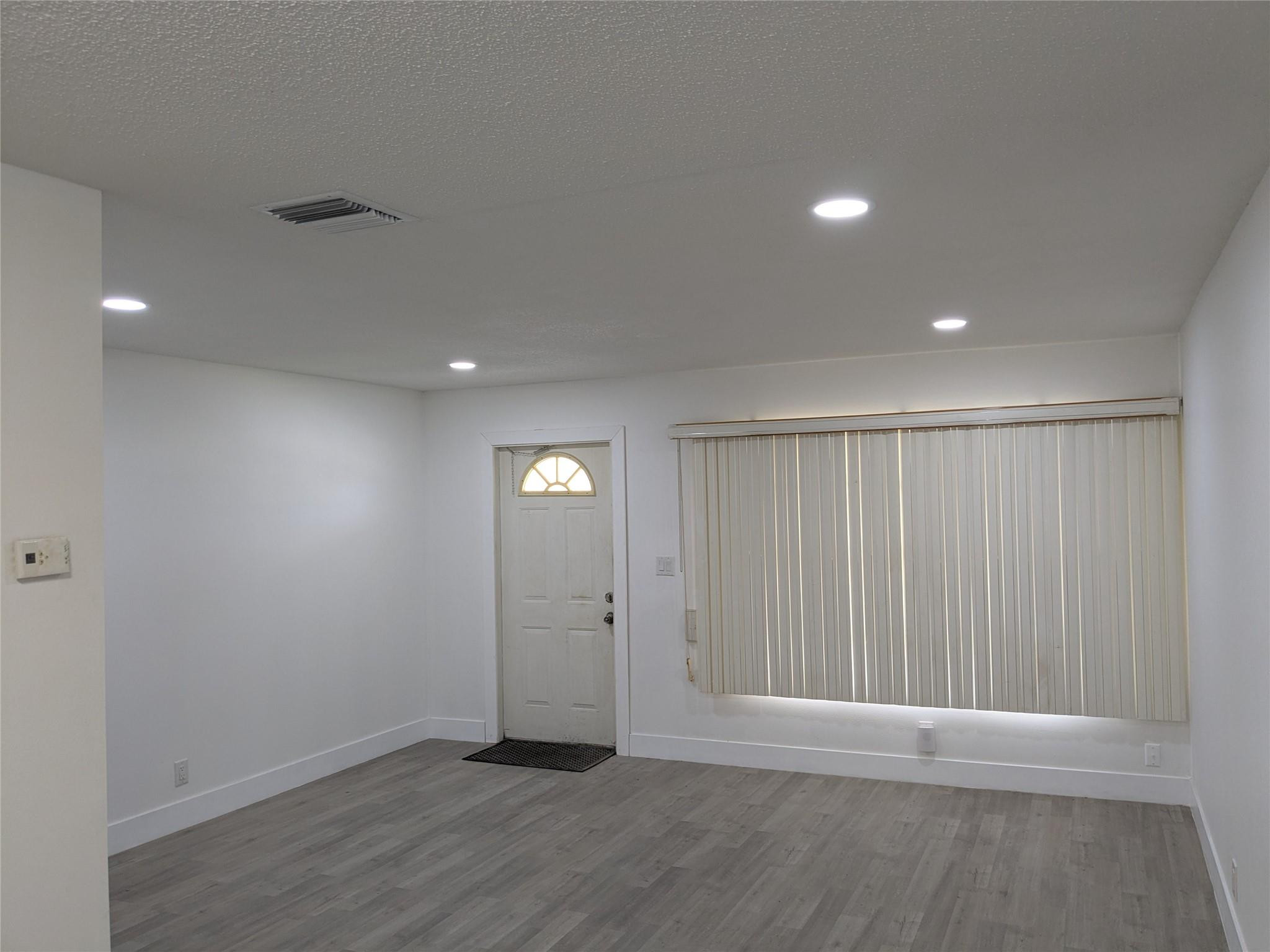 MAINLANDS OF TAMARAC LAKE - Residential