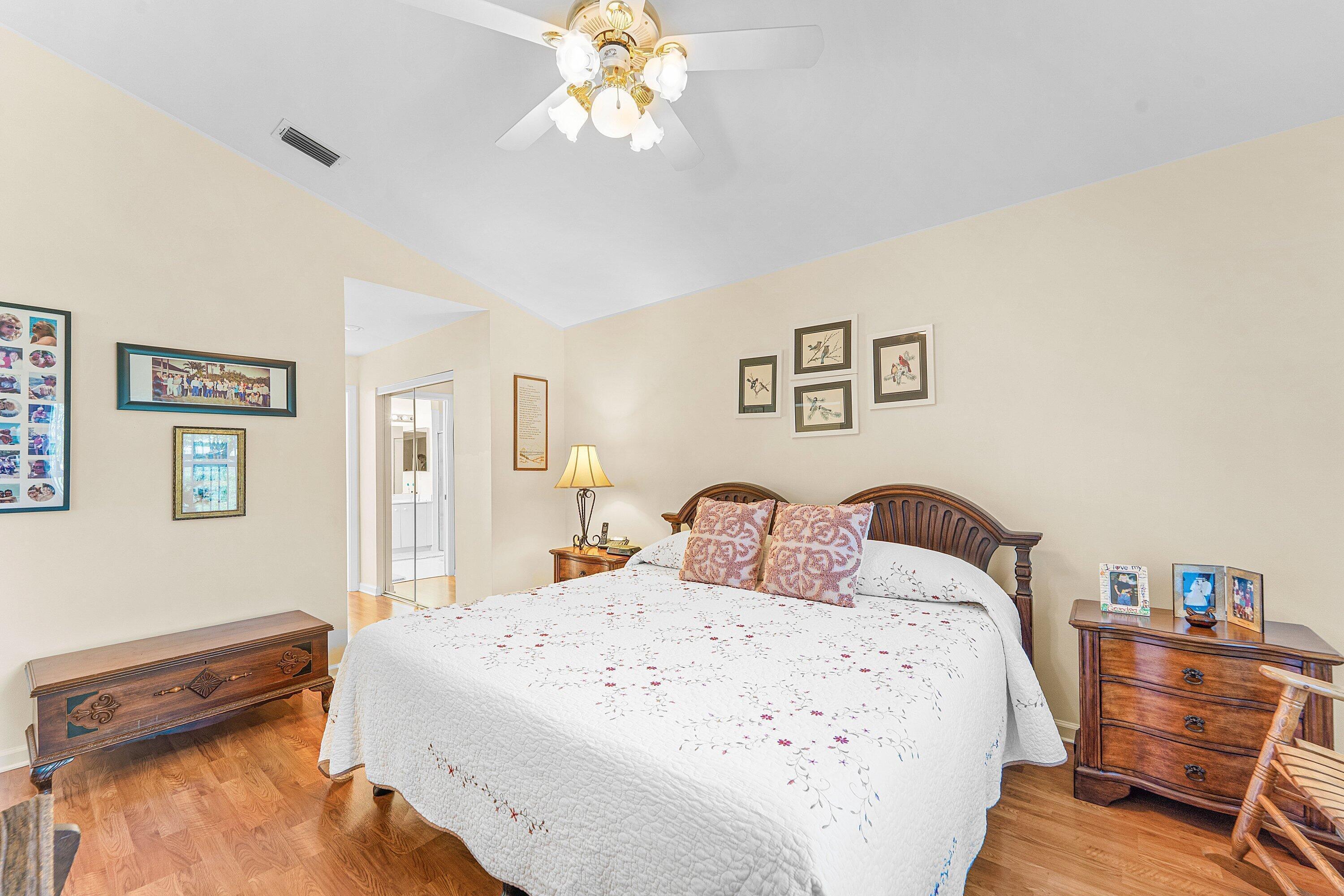 CYPRESS LAKES - Residential