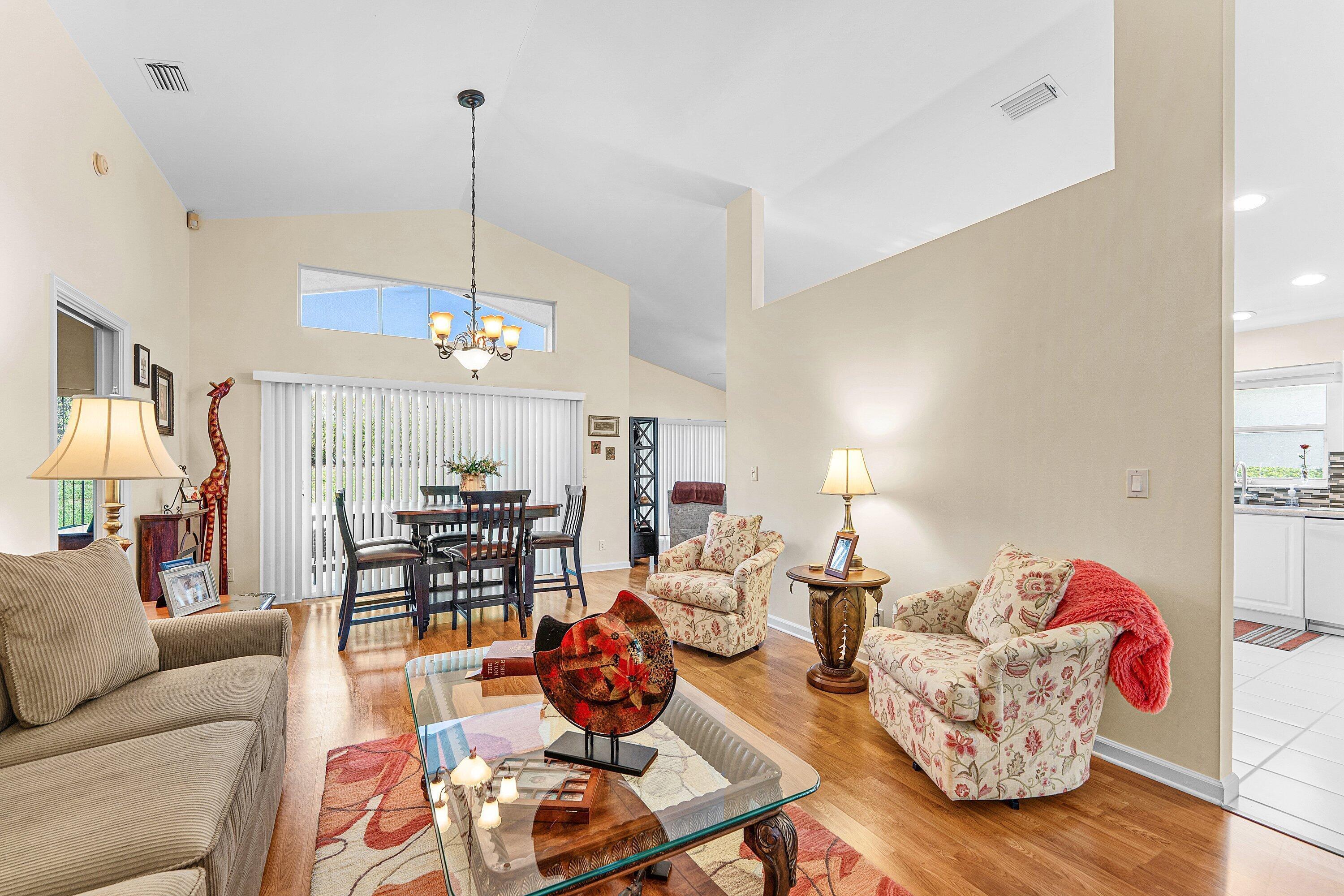 CYPRESS LAKES - Residential