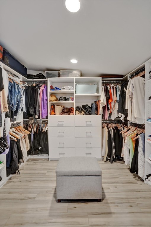 HILLSBORO SHORES SEC B - Residential