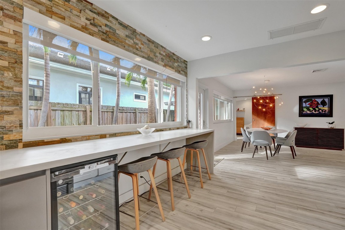 HILLSBORO SHORES SEC B - Residential