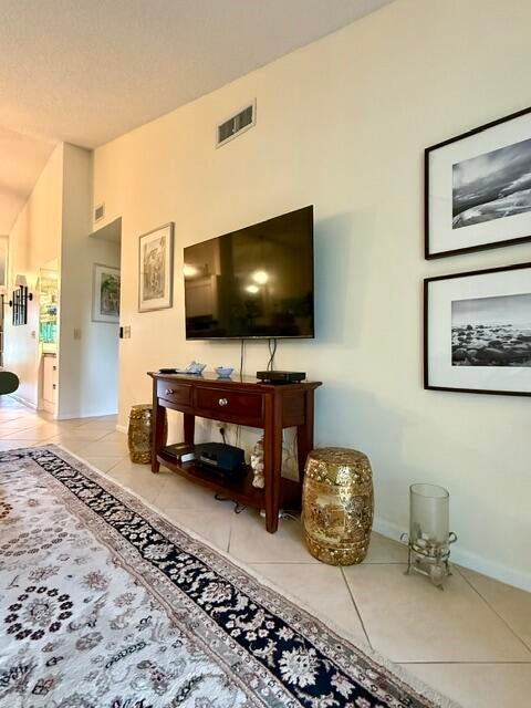 1002 Keystone Drive Unit g