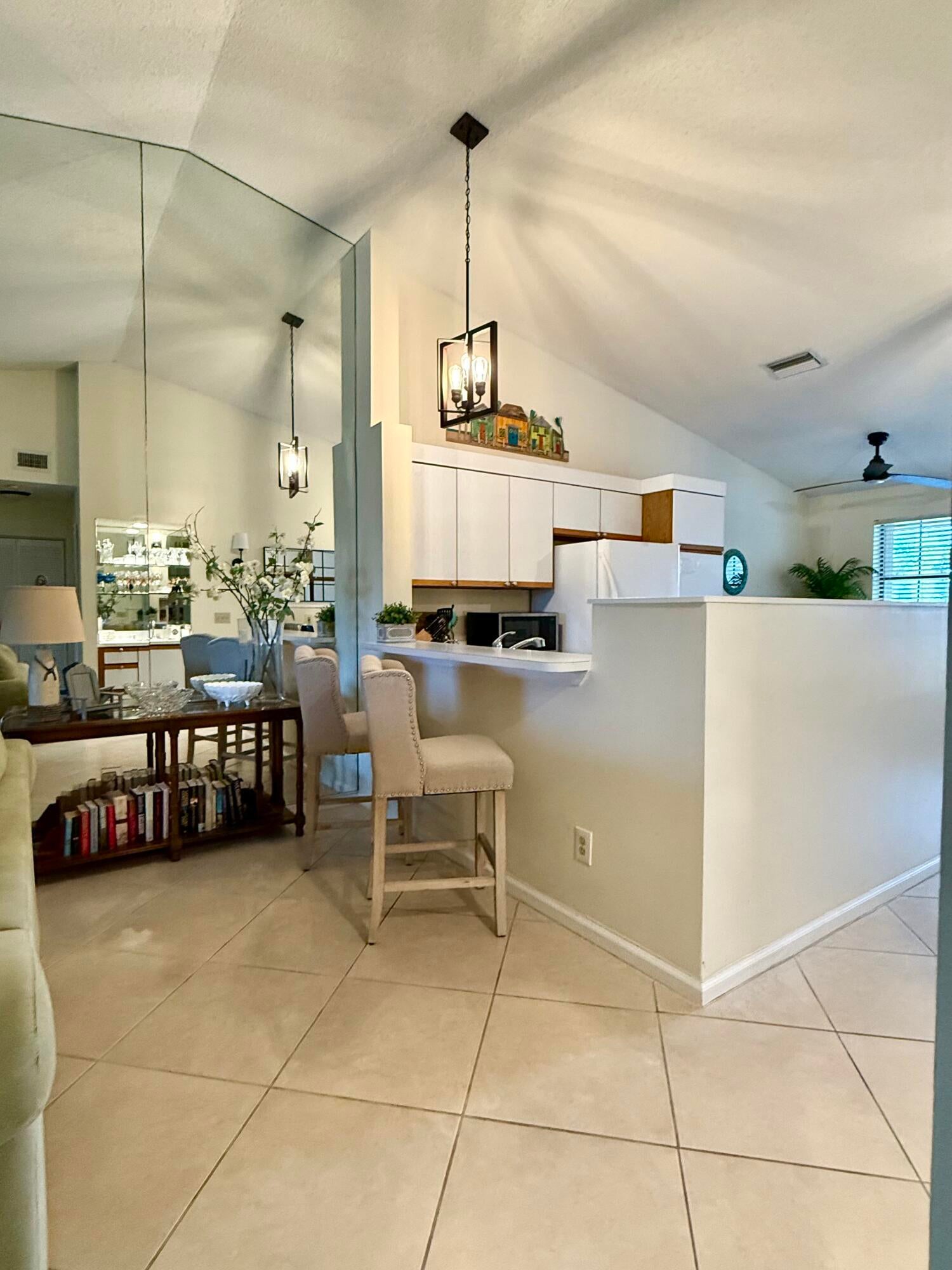1002 Keystone Drive Unit g