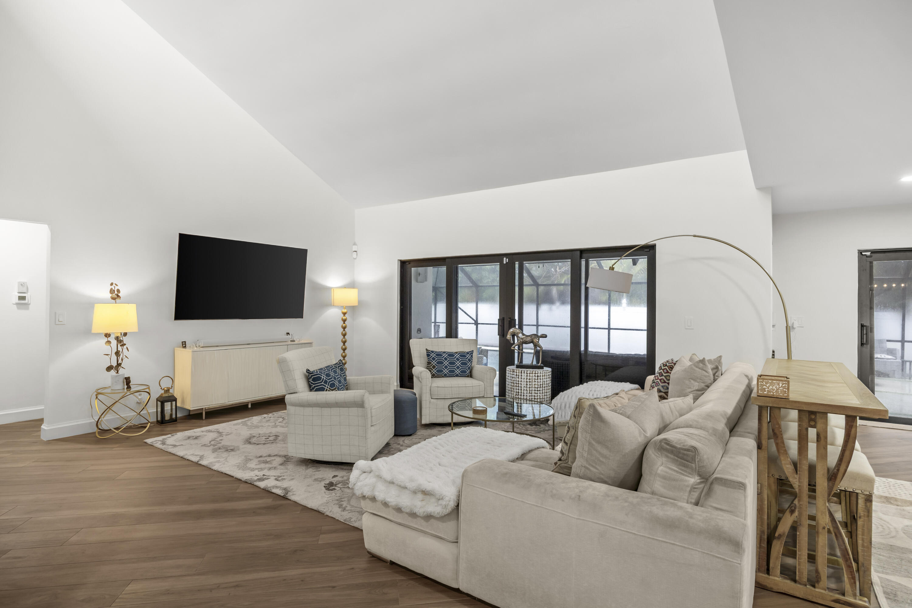 Boca Bay Colony - Residential Lease