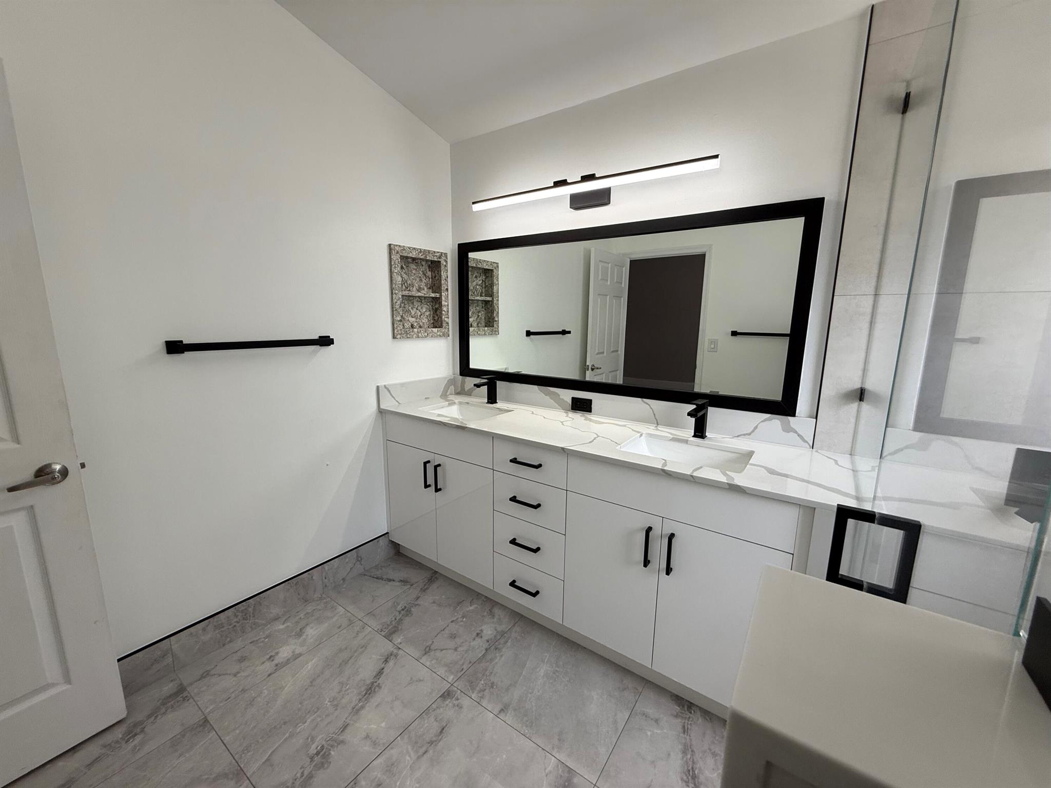 NAUTICA PL 1 - Residential Lease