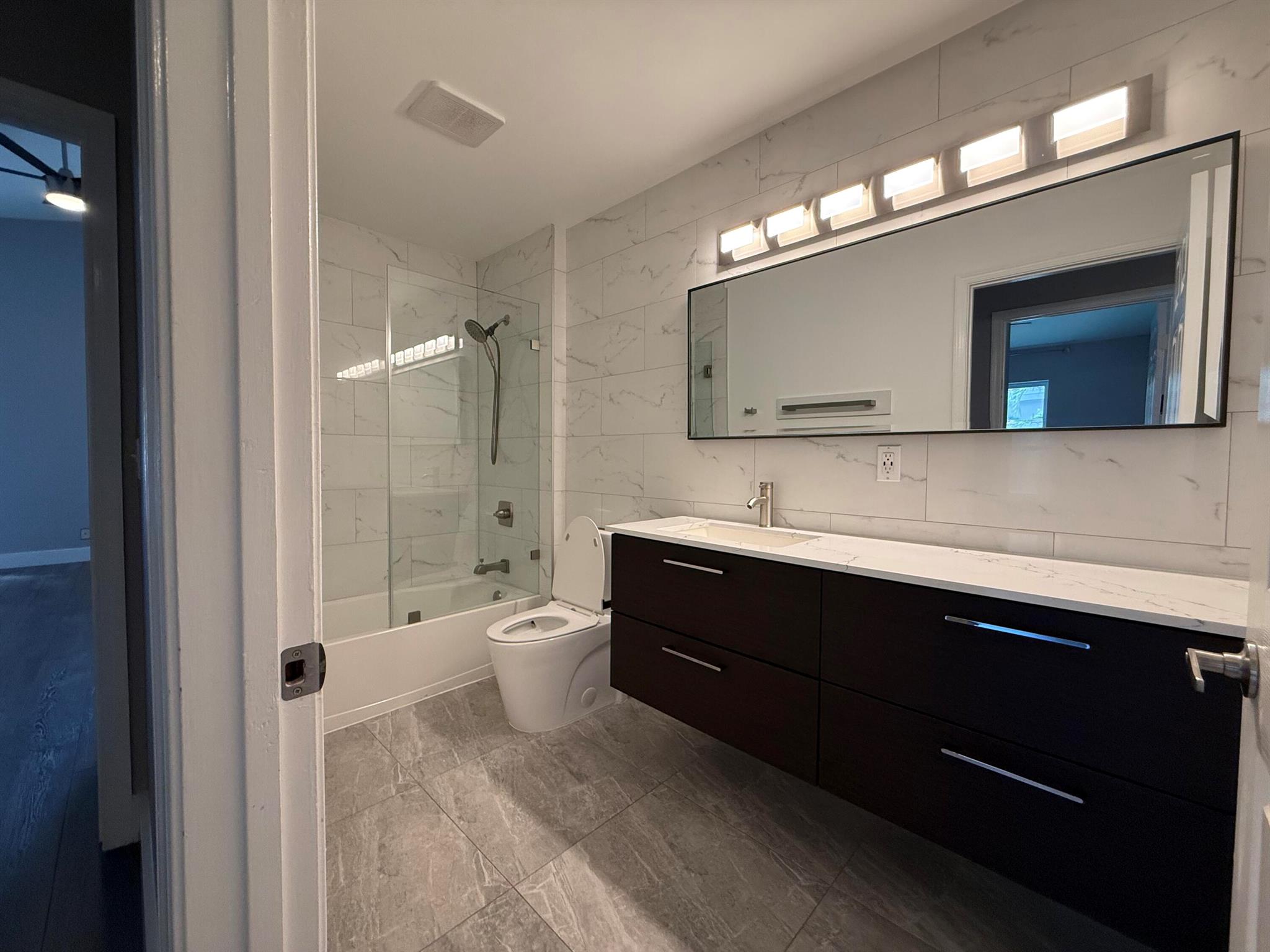 NAUTICA PL 1 - Residential Lease