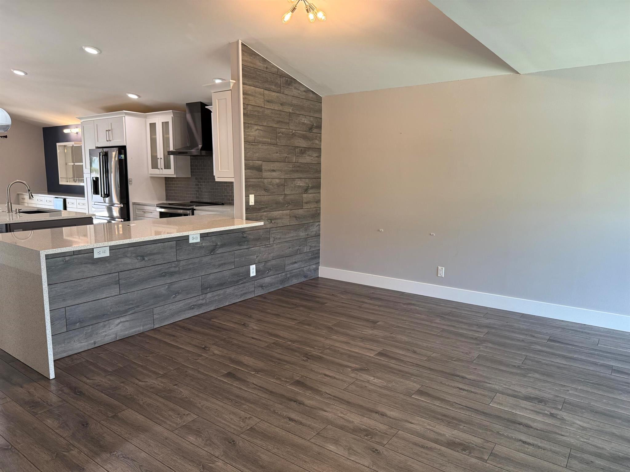 NAUTICA PL 1 - Residential Lease