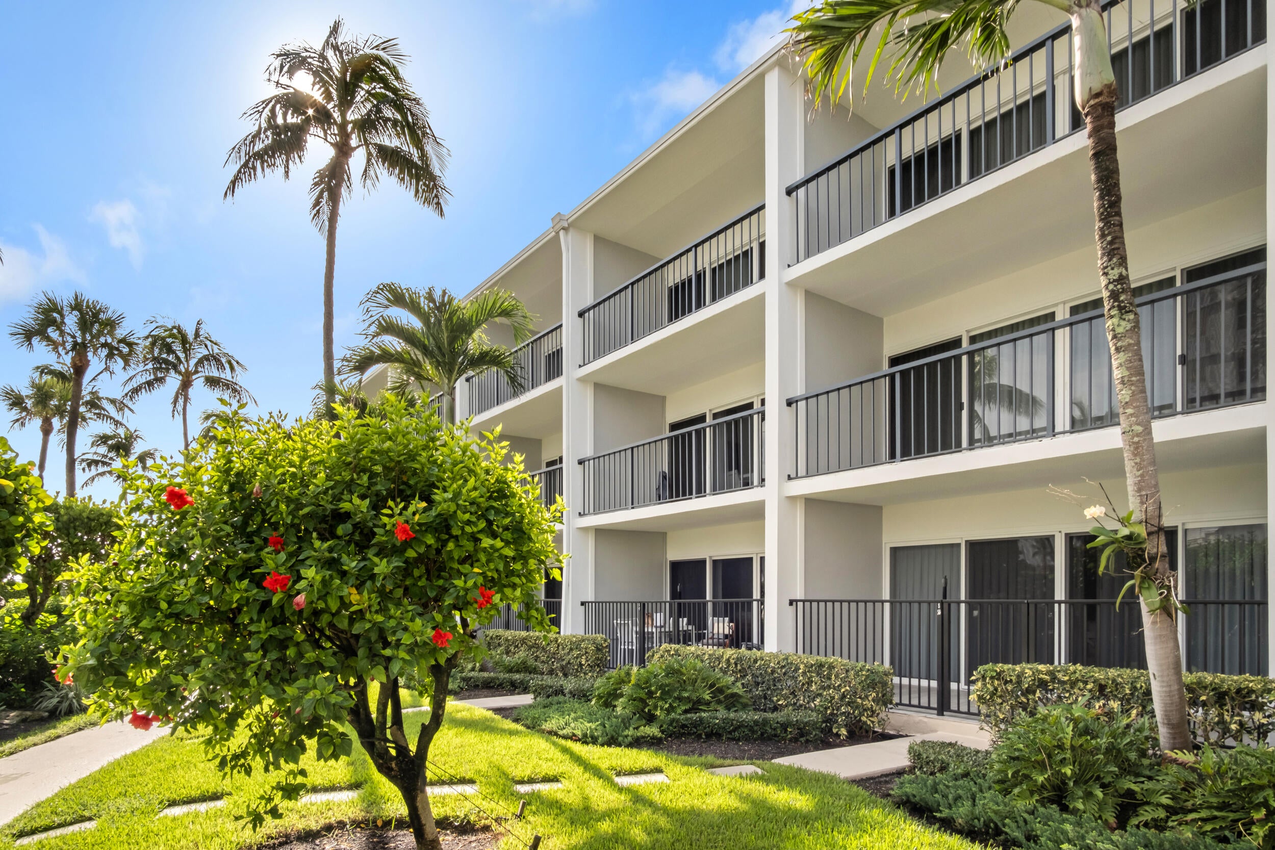 150 N OCEAN Boulevard S-27