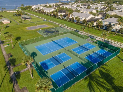 Tiny photo for 1916 RIO VISTA Drive, Fort Pierce, FL 34949 (MLS # B26088585)
