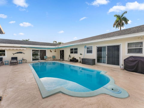 Tiny photo for 1916 RIO VISTA Drive, Fort Pierce, FL 34949 (MLS # B26088585)