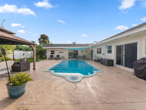 Tiny photo for 1916 RIO VISTA Drive, Fort Pierce, FL 34949 (MLS # B26088585)