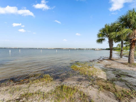 Tiny photo for 1916 RIO VISTA Drive, Fort Pierce, FL 34949 (MLS # B26088585)