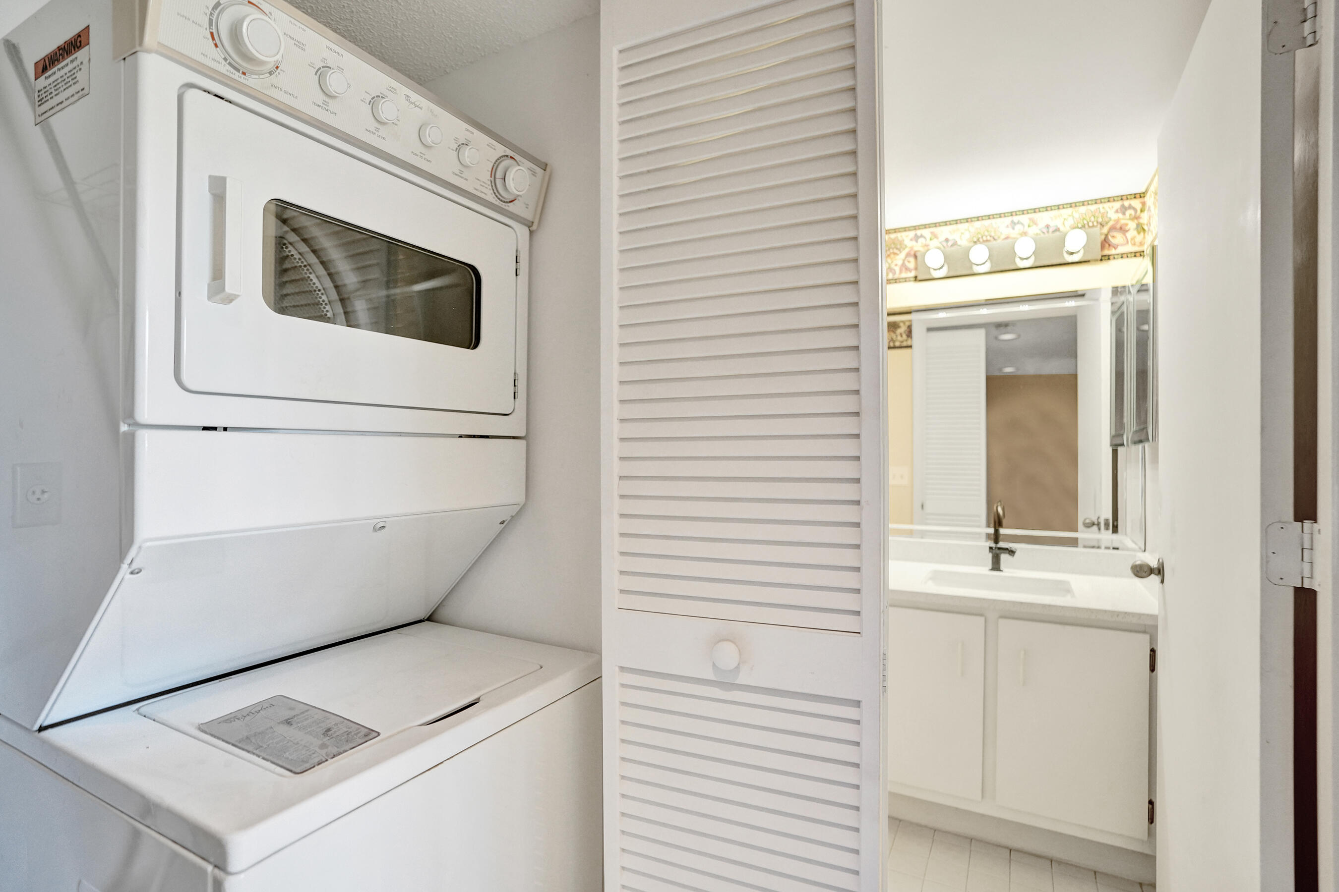 TRENT CONDOMINIUM - Residential