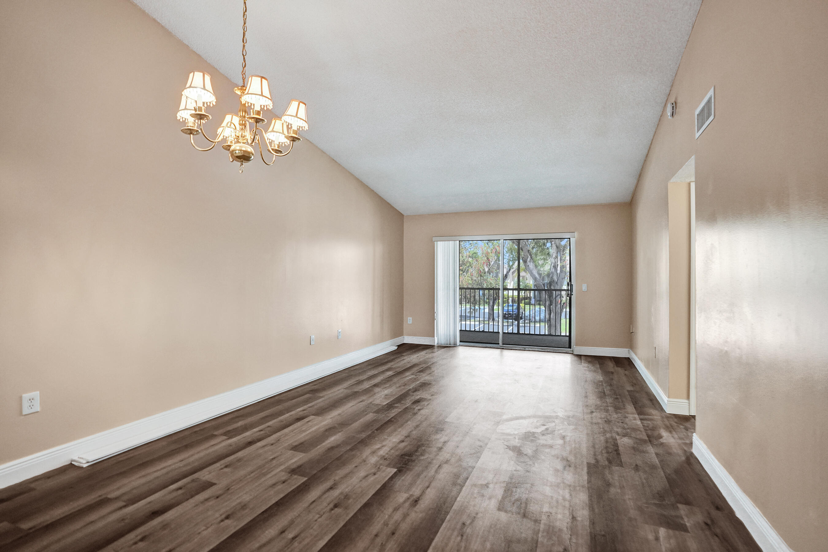 TRENT CONDOMINIUM - Residential