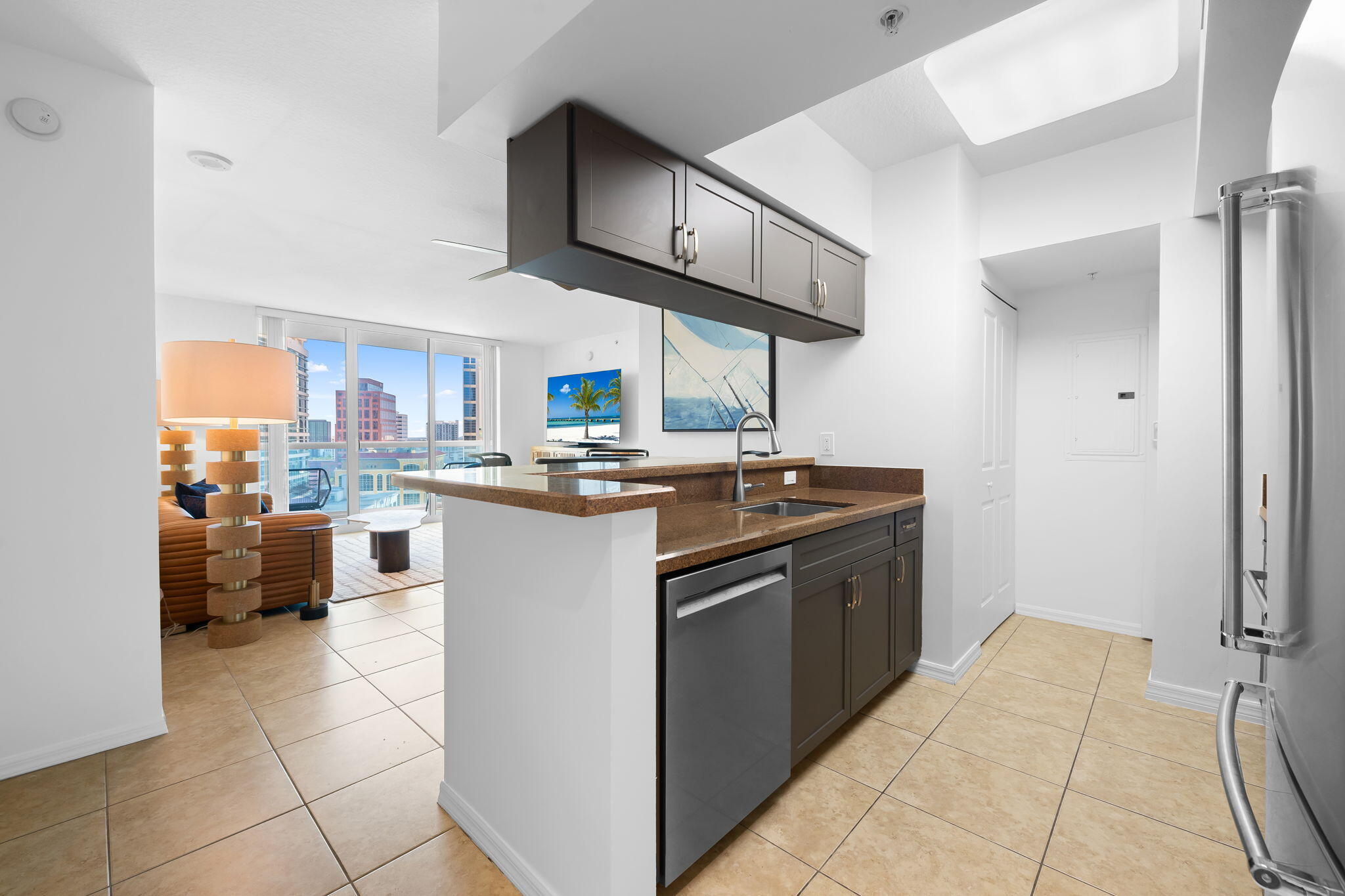 347 N New River Drive E 1808
